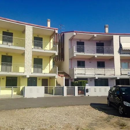 Il Faro Lägenhetshotell Sant'Andrea Apostolo dello Ionio