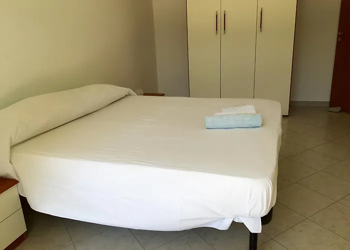 Il Faro 公寓式酒店 圣安德雷亚阿波斯托洛德洛约尼奥