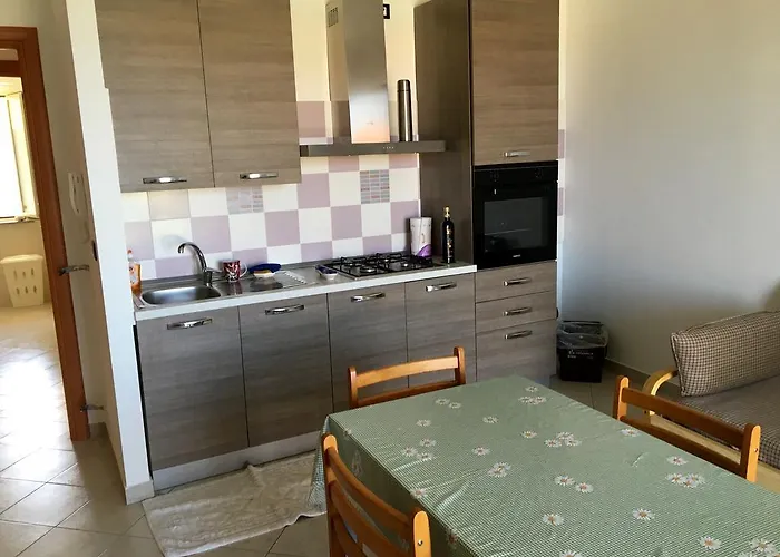 公寓式酒店 Il Faro 圣安德雷亚阿波斯托洛德洛约尼奥